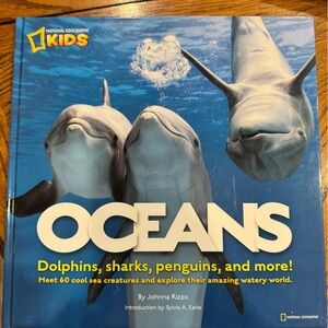 National Geographic Kids Oceans Book